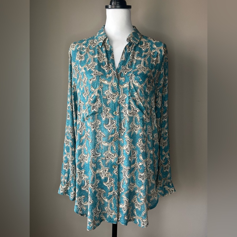Anthropologie Pilcro Leilani Tunic Paisley Soft Button Down Top Women’s Small